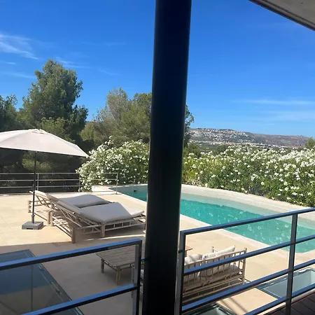 En Villa *